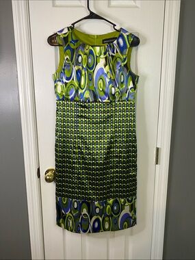 Leslie Stuart Lime Green and Blue Patterned Sleeveless Midi Dress Size 4.